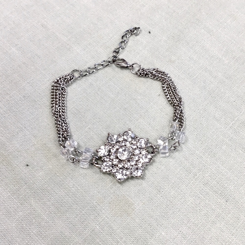 Rhinestone Charm Silver Chain Bracelet New